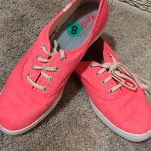 Coral keds